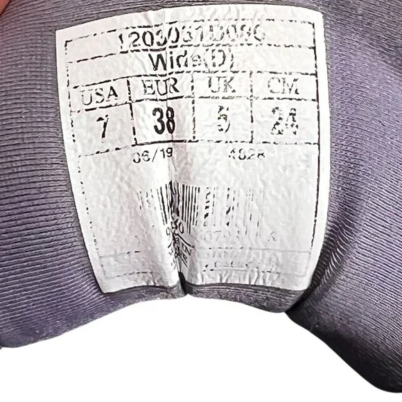 Brooks Ghost 12 Running Shoes Size 7D Women Violet EU38 Wide Purple 1203051D086 - Picture 6 of 16